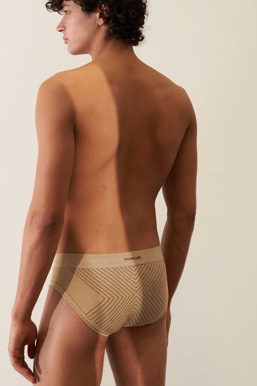Brief in Organic Cotton Rib - Sand with Tar Cross