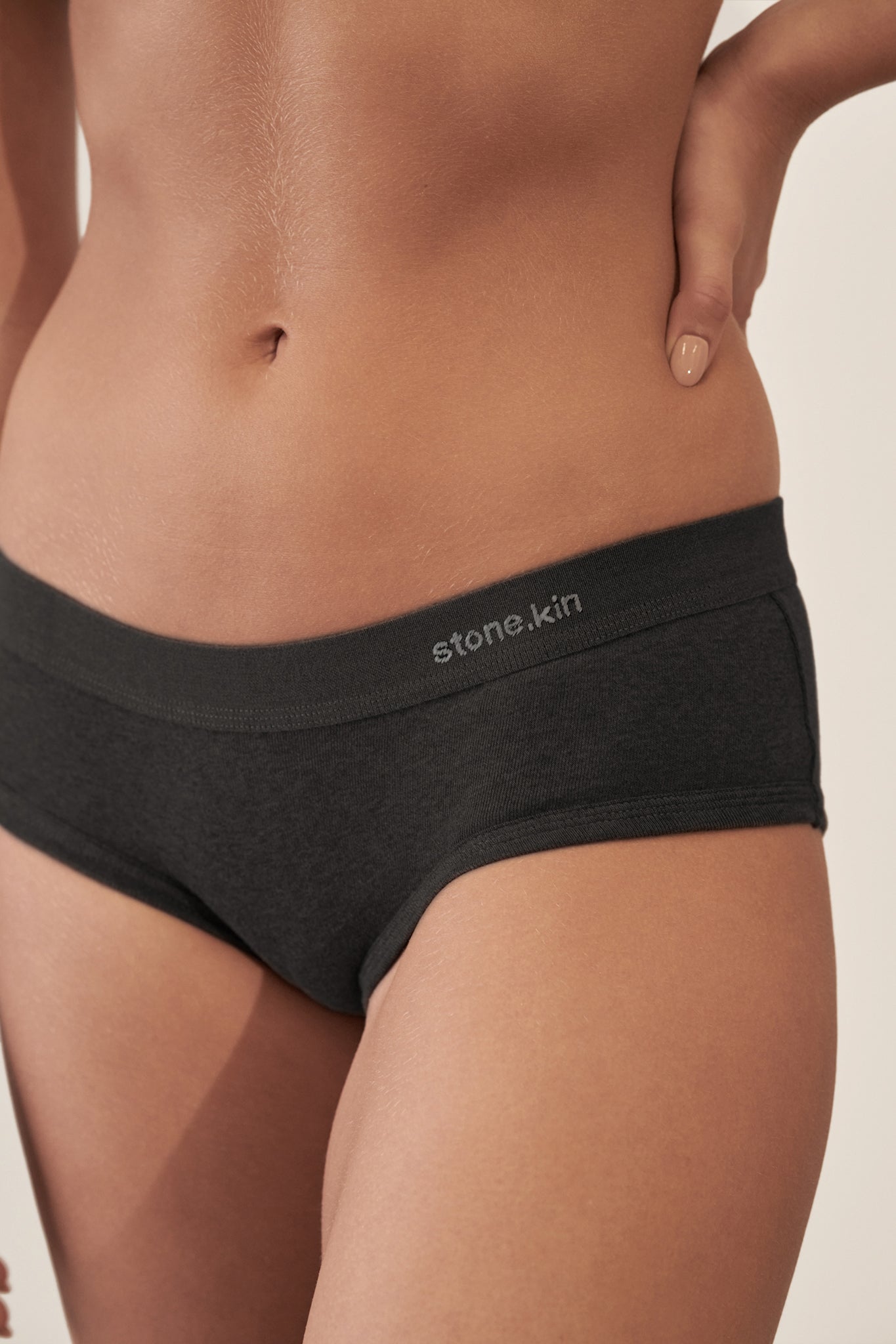 Women’s and Men’s underwear by Stone.kin – Soft, Comfortable Organic Cotton Underwear – Men’s Boxer Briefs, Men’s Trunks, Men’s Briefs, Women’s Bodysuits, Women’s Briefs, Women’s Bralette’s, Women’s Thong, and Women’s G-string’s.