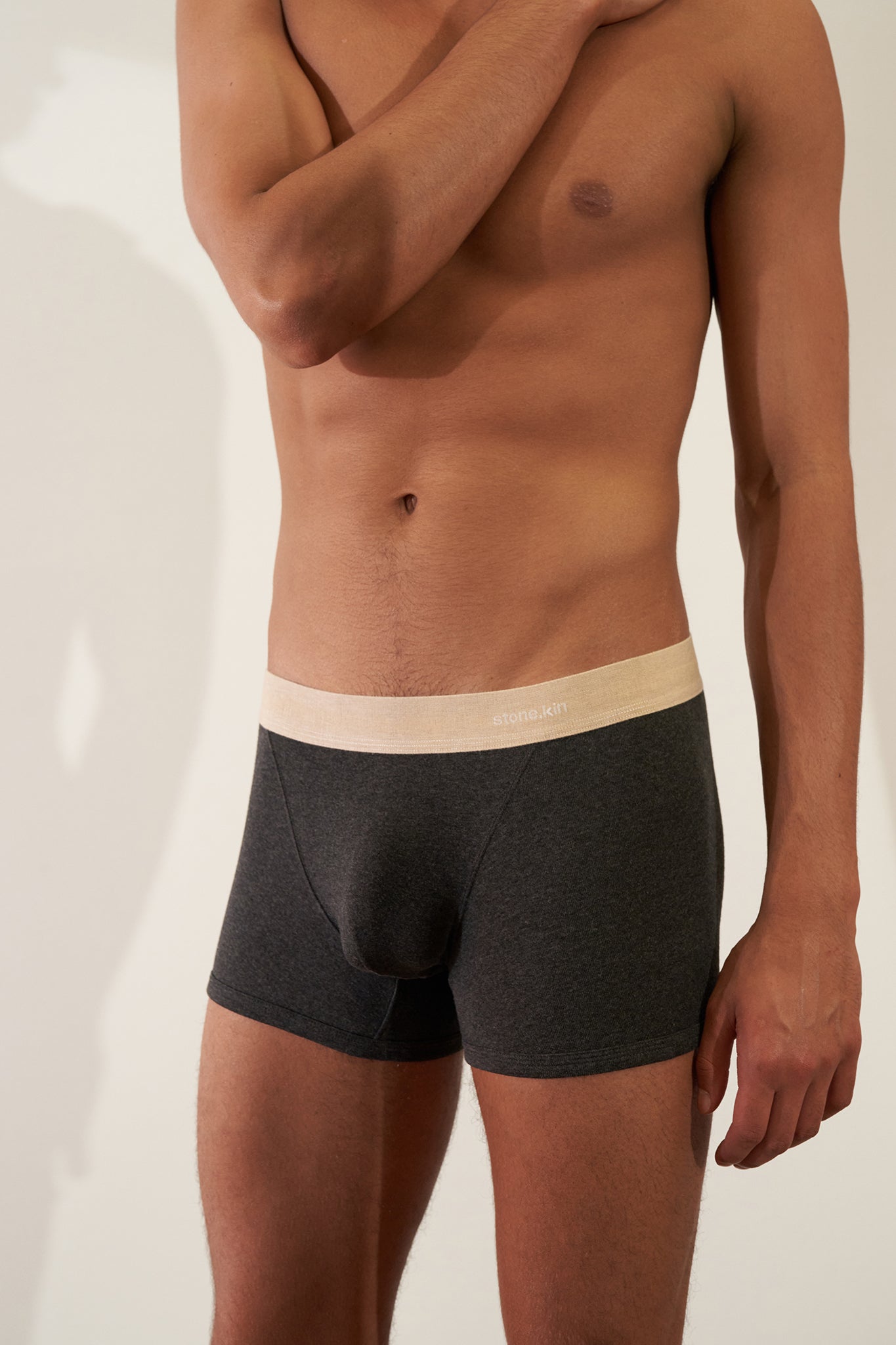 Boxer Brief in Organic Cotton Rib - Tar / Sand